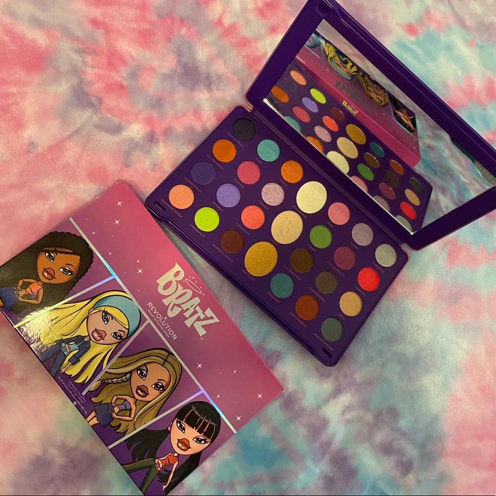 Bratz x revolution eyeshadow palette